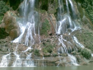 تصاویری زیبا از آبشار زیبای بیشه در لرستان آبشار بیشه