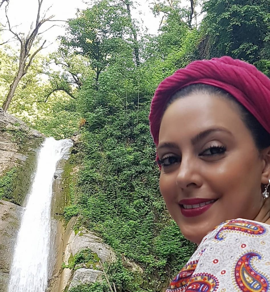 نیلوفر شهیدی نیلوفر شهیدی