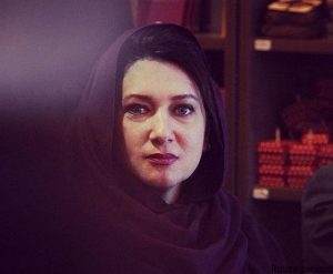 بیوگرافی فریبا متخصص و عکسهای خانوادگی فریبا متخصص و همسرش