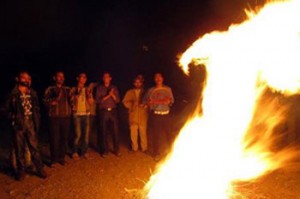 جشنی پیش از نوروز برای طلب گرما جشنی پیش از نوروز برای طلب گرما
