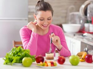 بهترین راه برای افزایش اشتها + مواد غذاتی و خوراکی برای باز شدن اشتها