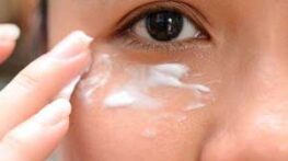 با این 7 روش سیاهی دور چشم را محو کنید