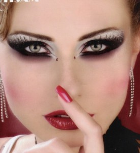 آرایش چشم درشت