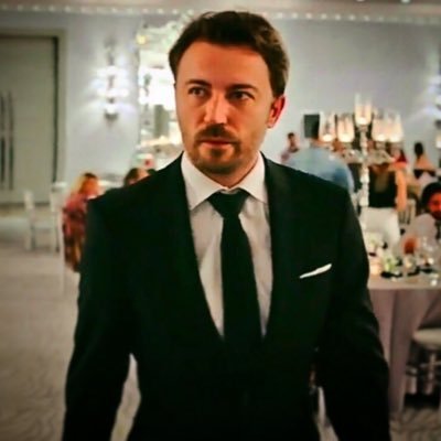 بیوگرافی و عکس تولگا گولچ ( Tolga Güleç ) بازیگر مرد ترک بیوگرافی و عکس تولگا گولچ ( Tolga Güleç ) بازیگر مرد ترک