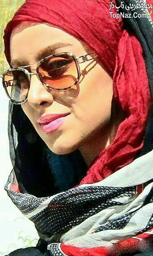  نوش آفرین رحمانی
