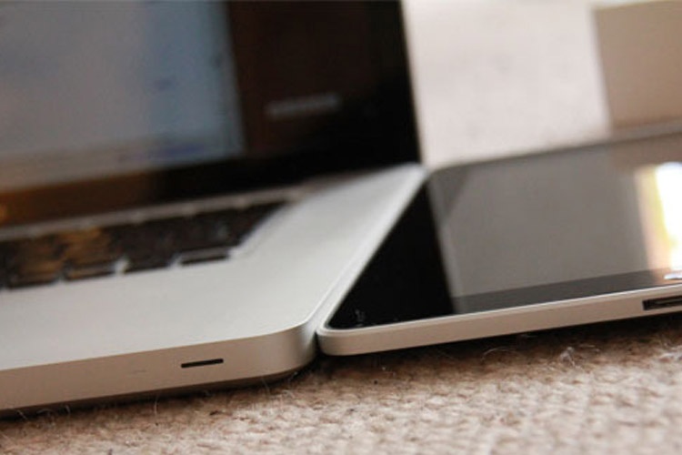 لپ تاپ بهتر است یا تبلت؟