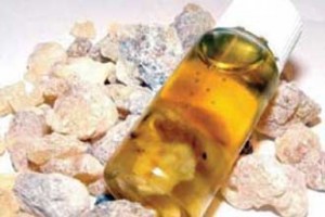فواید روغن کندر برای سلامتی پوست فواید روغن کندر برای سلامتی پوست