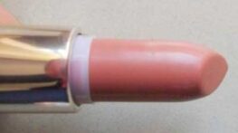 3 رنگ رژ لب لازم برای خانم ها