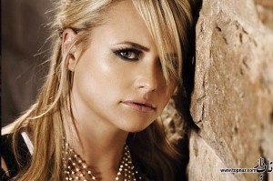 میراندا لمبرت | بیوگرافی و عکس های Miranda Leigh Lambert میراندا لمبرت | بیوگرافی و عکس های Miranda Leigh Lambert
