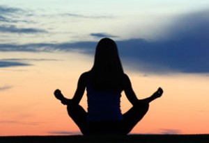 تاثیرات یوگا بر سلامت زنان یائسه یوگا