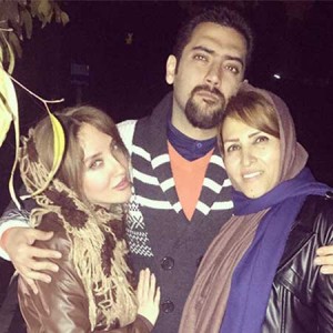 عکس ماریه ماشاالهی در کنار برادر و مادرش عکس ماریه ماشاالهی در کنار برادر و مادرش