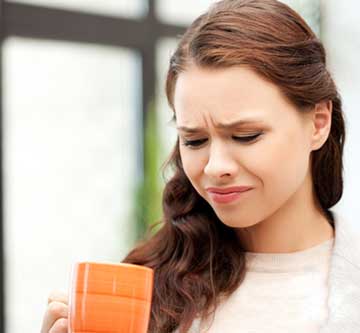 دلیل تلخ شدن دهان خانم های باردار چیست؟