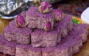 حلوای گل سرخ برای سفره افطار ماه رمضان