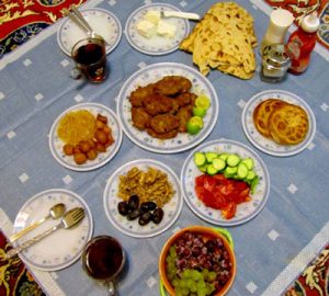 غذاهایی که در سحری نباید خورد غذاهایی که در سحری نباید خورد