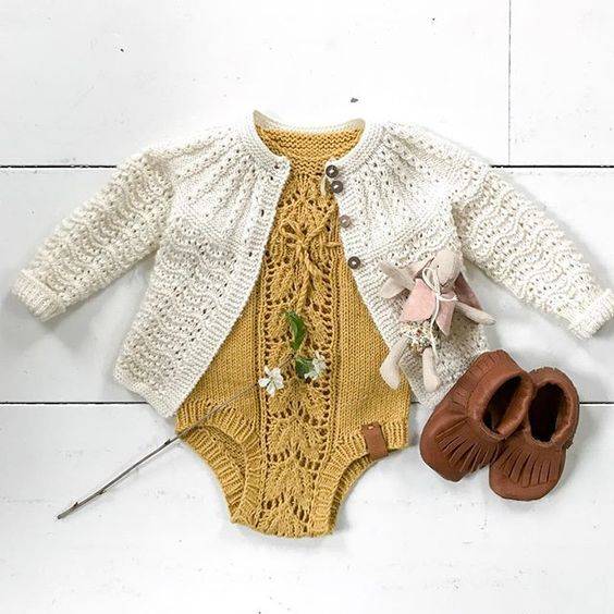 ست لباس بافتنی دخترانه ست لباس بافتنی دخترانه