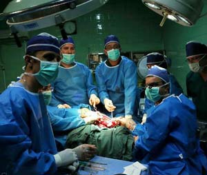 عکس از تغییر چهره دختری بدون فک پس از جراحی زیبایی