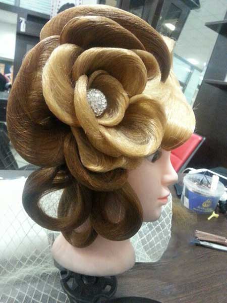 زیباترین مدل های شینیون جذاب با تور