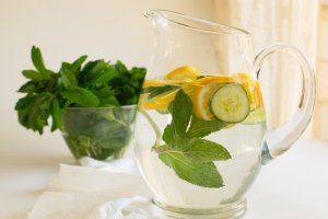 با این سبزی بهاری تمام بیماری ها را درمان کنید