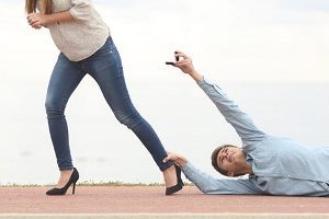 خانم ها با این آقایان خطرناک ازدواج نکنید!