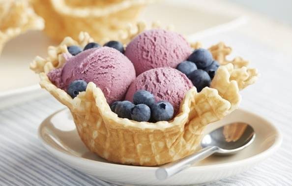 طرز تهیه بستنی بلوبری