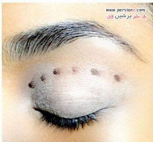 ترفند آرایشی برای مشخص کردن خط سایه چشم (تصاویر) ترفند آرایشی برای مشخص کردن خط سایه چشم (تصاویر)