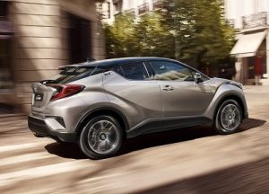 عکس های کراساوور کوچک تویوتا C-HR و مشخصاتش عکس های کراساوور کوچک تویوتا C-HR و مشخصاتش