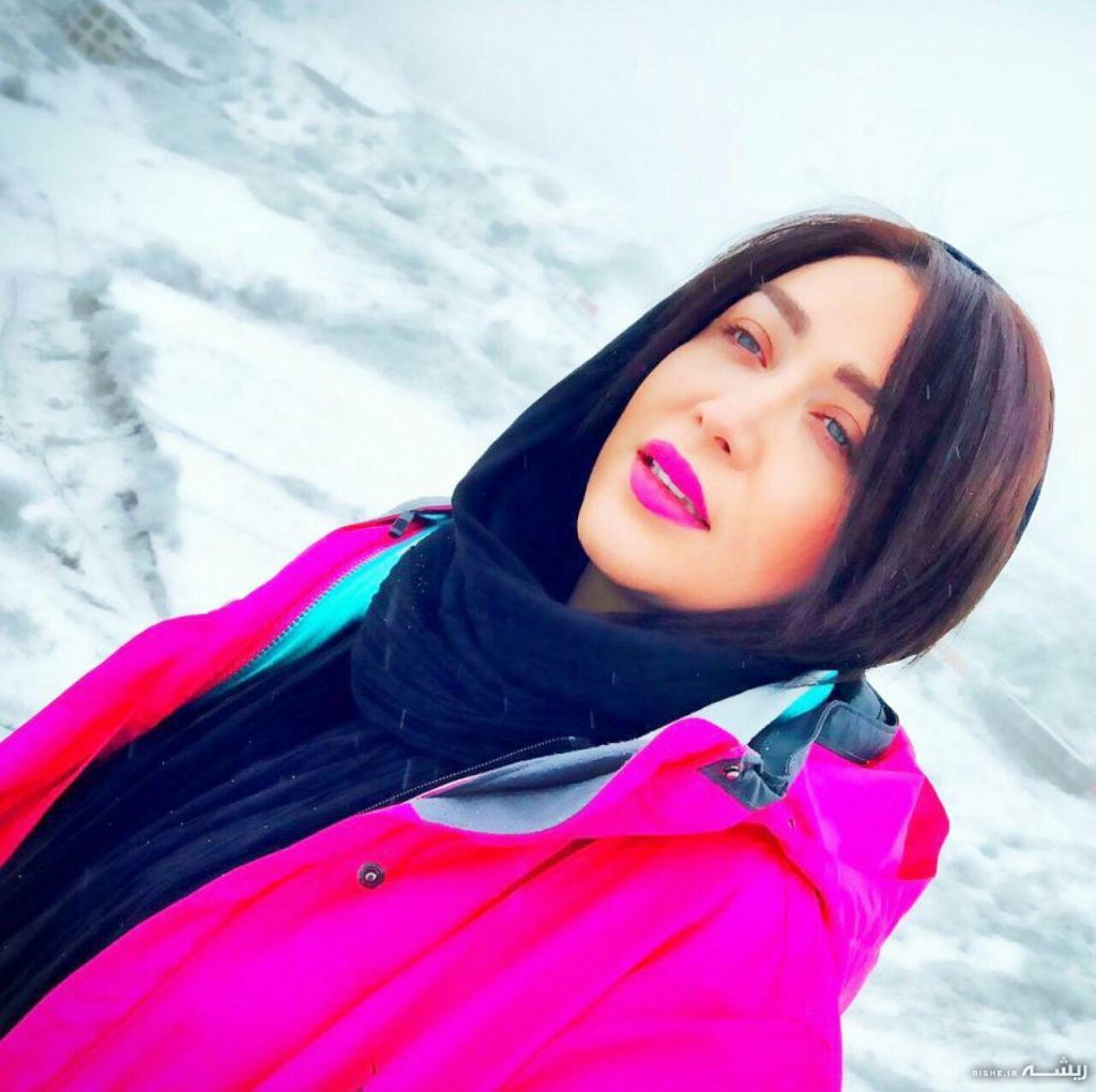 سارا منجزی سارا منجزی