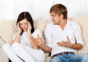 دلیل عصبانیت دوران قاعدگی چیست و چگونه عصبانی نشویم؟ دلیل عصبانیت دوران قاعدگی چیست و چگونه عصبانی نشویم؟