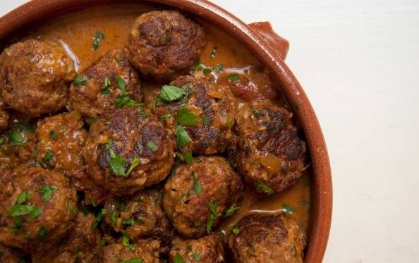 طرز تهیه خورش داوود پاشا کشور ترکیه طرز تهیه خورش داوود پاشا کشور ترکیه