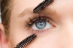 روش های ریمل زدن مژه کوتاه و مژه های بلند
