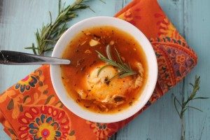 طرز تهیه سوپ سیر اسپانیایی