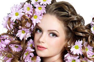 با تخم مرغ مو ها را تقویت کنید و موهای زیبایی داشته باشید با تخم مرغ مو ها را تقویت کنید و موهای زیبایی داشته باشید
