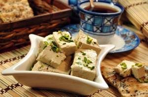 طرز تهیه حلوای ارده طرز تهیه حلوای ارده