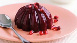 طرز تهیه ژله انار و گیلاس و توت فرنگی طرز تهیه ژله انار و گیلاس و توت فرنگی