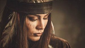 ملاک زیبایی زنان در کشورهای مختلف دنیا چیست؟ (تصاویر زیباترین زنان) ملاک زیبایی زنان در کشورهای مختلف دنیا چیست؟ (تصاویر زیباترین زنان)