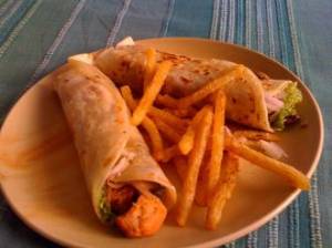 طرز تهیه رولت مرغ و پنیر