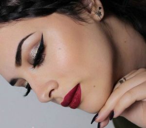 مدل آرایش جذاب صورت و چشم ها میکاپ آرتیست Sandra Miyagi