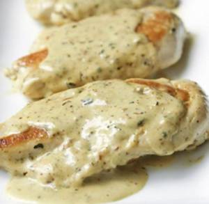 طرز تهیه “سینه ی مرغ” با سس بشامل