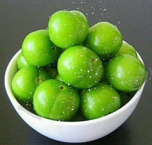خاصیت عالی گوجه سبز برای خانم های باردار