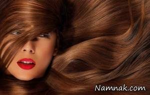 روش درست اسپری کردن عطر به موها