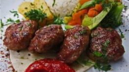 طرز تهیه گشنیز کباب غذای سنتی و خوشمزه