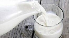 کسانی که از طعم شیر و بوی شیر فراری هستند چگونه شیر بخورند؟