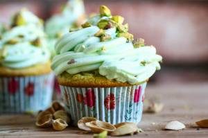 طرز تهیه کاپ کیک پسته ای کیک مدرن و خوش طعم