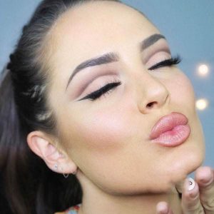 مدل های آرایش جذاب و شیک Chloe Morello چشم ابرو لب مدل های آرایش جذاب و شیک Chloe Morello چشم ابرو لب