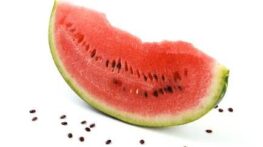 تخمه هندوانه خواص بی نظیر تخمه هندوانه برای سلامتی