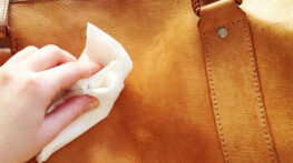 نحوه از بین بردن خراش و زدگی روی چرم، شیشه، فلز، چوب و پلاستیک