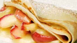 طرز تهیه کرپ سیب با سس عسلی