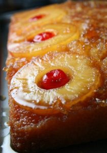 طرز تهیه کیک آناناس و انبه وارونه با طعمی بسیار عالی طرز تهیه کیک آناناس و انبه وارونه با طعمی بسیار عالی