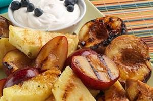 طرز تهیه میوه های تابستانی گریل شده