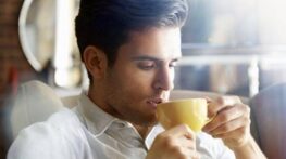 آیا نوشیدن چای باعث تقویت قوای جنسی می شود؟